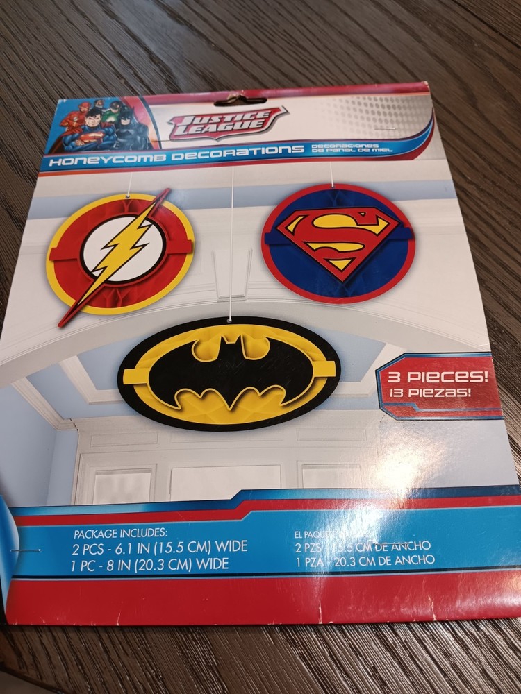 Justice League 3 Count Honeycomb Hanging