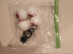 Huge Lot 4x Napkins, It Set, Kid Socks, Web, Rings, Eyeballs, Pumpkins & Baskets