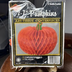 NEW Vintage Beistle 7-inch Honeycomb Tissue Pumpkins 2 Pack From 1991 #01107