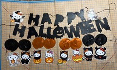 Hello Kitty Happy Halloween Banner 10 Pieces New (02)
