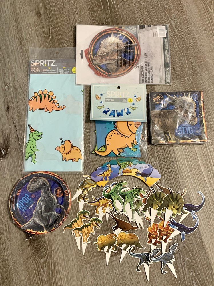 Dinosaur Birthday Party Decorations Lot Banners Table Cover & More