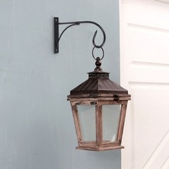 Sturdy Construction 2Pcs Metal Flower Pot Hangers for Long Lasting Use