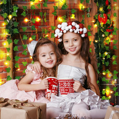 Fake Vines for Room Decor(12 Pack 84 Ft),With CE Certified 80 LED String Lights,