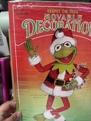 NEW!! VINTAGE 1981 HALLMARK HENSON Kermit The Frog MOVABLE DECORATION