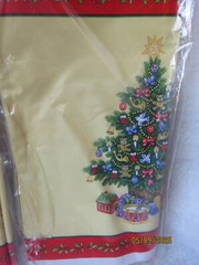 American Greeting DesignWare Plastic Tablecovers (2) Night Before Xmas 54×96″