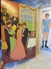 Golden Bride Groom Paper Doll Cardboard Reception Garden Display 1981 Party