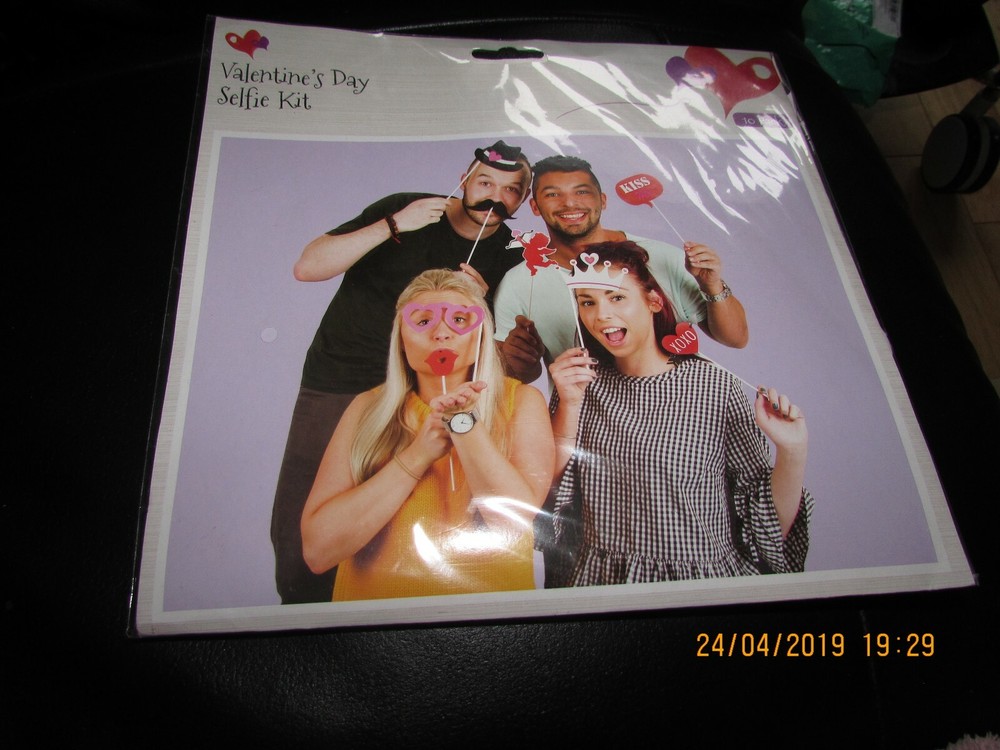 bundle of 10 x LOVE & ROMANCE THEME PHOTO PROP SELFIE KIT – 10 piece party kit