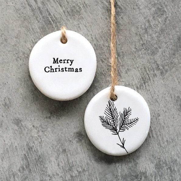 Mini Porcelain Hanging Tag – Merry Christmas – East Of India