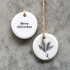 Mini Porcelain Hanging Tag – Merry Christmas – East Of India