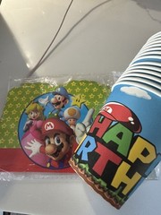 Super Mario Bros Party Invitations And Cups Party Supplies
