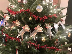 Tabby Cat Christmas Garland Victorian Style Festive Kitty Bunting Hanging Frieze