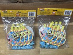 Two Packs 2004 Nickelodeon SpongeBob SquarePants Medallion Blow-outs 16 Total #2