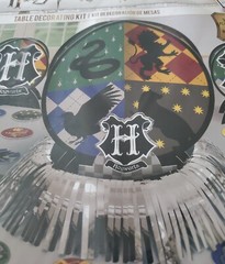 New Harry Potter Hogwarts Houses Birthday Party Decor Table Decorating Kit Set