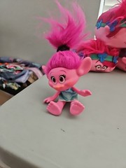 Trolls Party Supplies And Toys Bundle