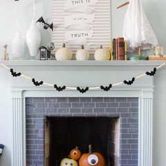 Halloween Decorations Indoor/Outdoor, Wood Felt Bats Bead Garland Banner for Hal