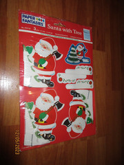 Honeycomb Santa with Tree 4.5″ Vintage 1990 Paper Fantasies NOS