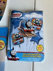 THOMAS Tank Engine HUGE Birthday Party Kit-Balloon Bouquet, Swirl Decor MORE!