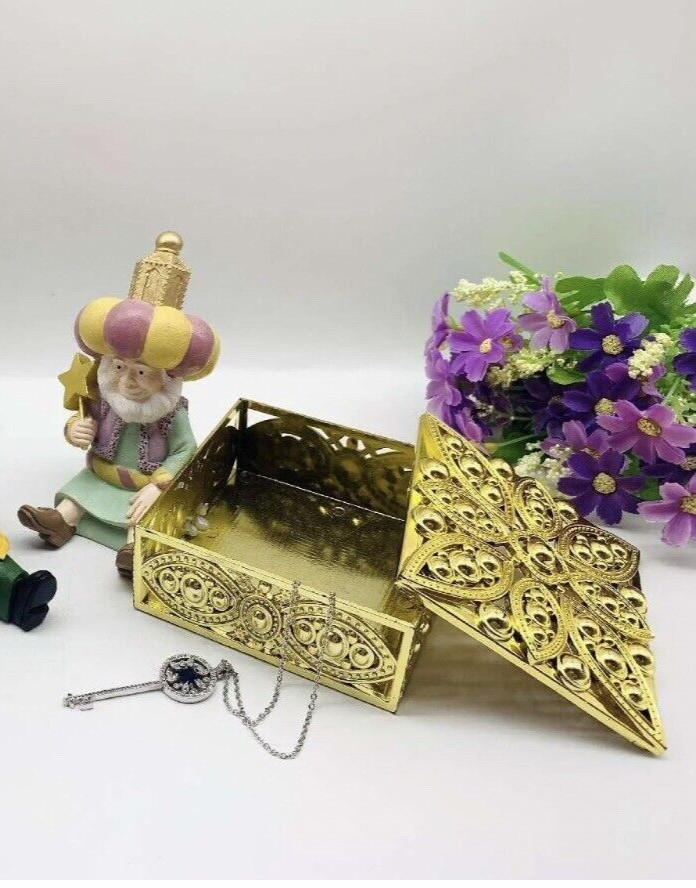فنانيس رمضان mbc fananis cartoon ( OLD MAN character ceramic Ramadan&Eid)