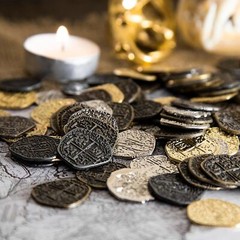 Pirate Treasure Coins Set Gold Silver Antique Doubloons For Party Decor 80 Pcs