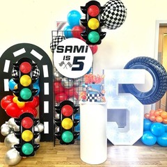4Pcs Traffic Light Balloons 23.3 * 31.7 inches Racing Car Party Decoration Su…