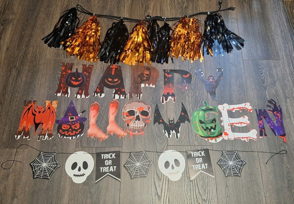 Happy Halloween Party Supplies Banners Decorations Balloons Crepe Paper Lot
