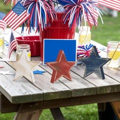 Double-Sided Wooden Stars – Perfect Patriotic Decor for Any Occasion