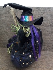 Halloween Decoration 1.4 ft 17″ Animated Witches Light Cauldron Presence New