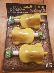 DUCK DYNASTY NOISE MAKERS DUCK CALLS PARTY FAVORS