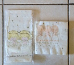 Party Express Table Cover Nappe Mantel+16 Napkins.Peace,Love and joy to you.New