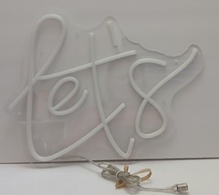 White LED Light Up «Let’s Party» Plastic Party Sign, Text Pattern Party Theme