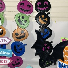 31 Pc Cute Not Scary Halloween Party Decorations Wood & metal signs Banners LED