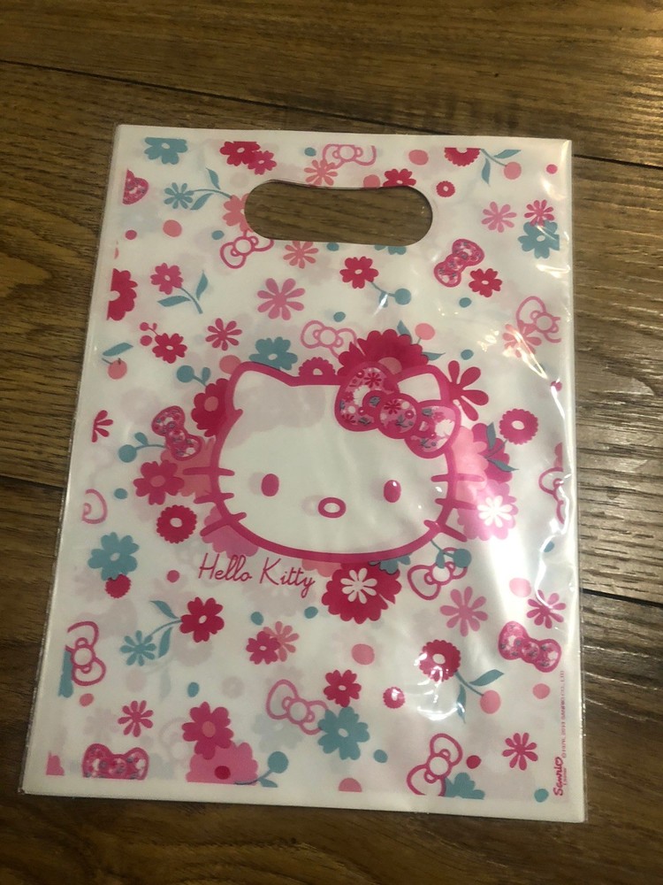 HELLO KITTY PARTY ACCESSORY Birthday party bags favour loot 2013