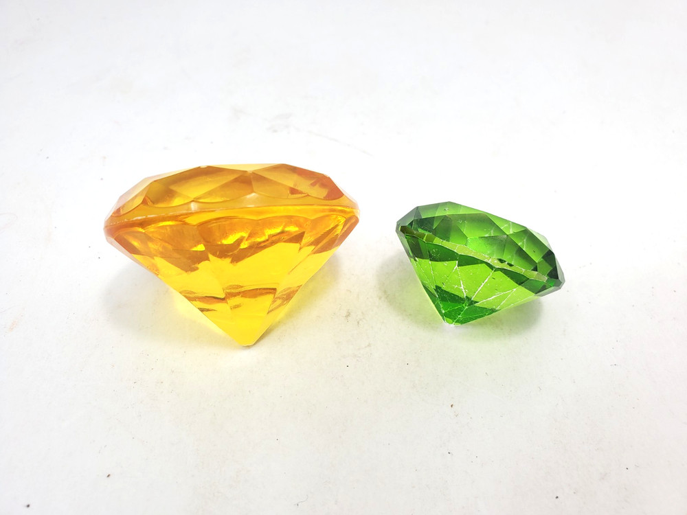 Acrylic Diamond Gems Toy Pirate Plastic Gems Fake Gemstones Gold & Green
