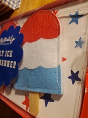 My Mind’s Eye July 4th 5 Ft. Felt Ice Pop Puffy Popsicles (12ct) Felt Banner