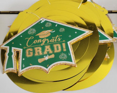 98 PIECES GRADUATION PARTY DECORATIONS CARDBOARD WITH GREEN AND YELLOW FOILS