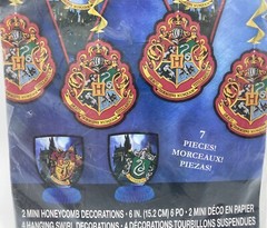 HARRY POTTER Hogwarts Houses ROOM DECORATING KIT (7pc) ~ Birthday Party Supplies