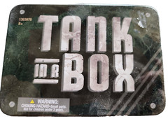 Tank In A Box With Plastic Soldiers and cupcake toppers (T7)