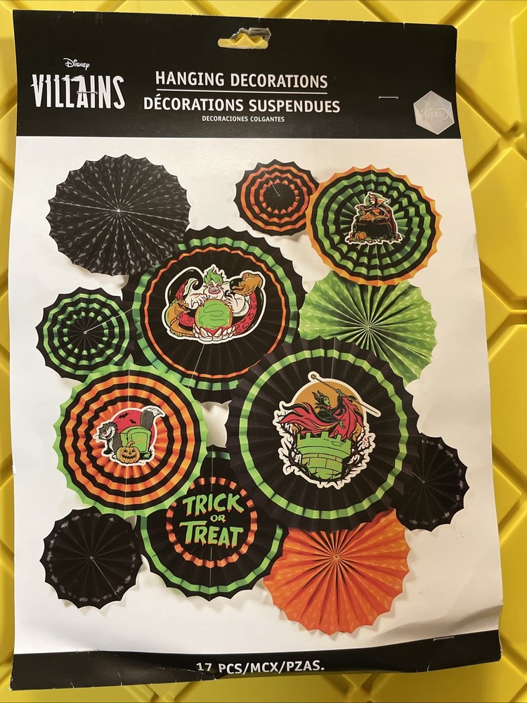 Disney Villains Halloween Party Hanging Decorations 17 Pieces NIP