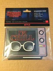 NEW STRANGER THINGS «I’M CHILL» TV WITH SUN GLASSES STANDING SIGN 5.5″ X 4.2″