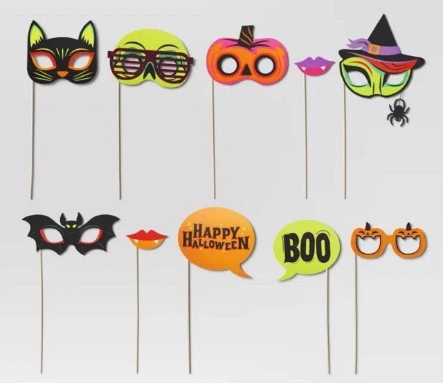 Hyde And Eek! Boutique 10pc Halloween Photobooth Character Set for Fun Photos!