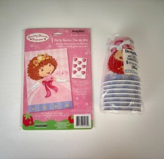 NEW IN PACK STRAWBERRY SHORTCAKE PARTY LOT- CUPS, PARTY GAMES- 2006