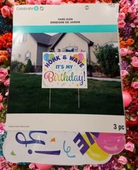 Celebrate It Yard Sign Honk & Wave It’s My Birthday 3 Piece 18″ x 13.5″