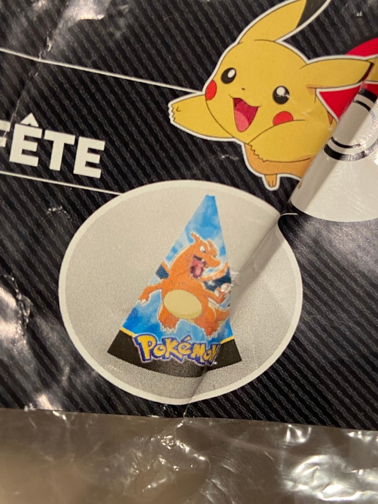 2014 8 Pokemon Party Hats w/Charizard, Pikachu, Meowth *Open/Unused* ooo1
