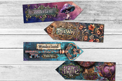 Alice in Wonderland Gothic Style Tea Party Decoration Arrows – Set of 4