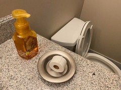 MINI TINY Toilet Paper Roll – Funny Novelty GaG Bathroom Party Evil Joke