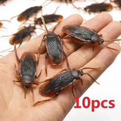Fake Plastic Cockroaches Halloween Prank Rubber Bugs Joke Toys Gag Props