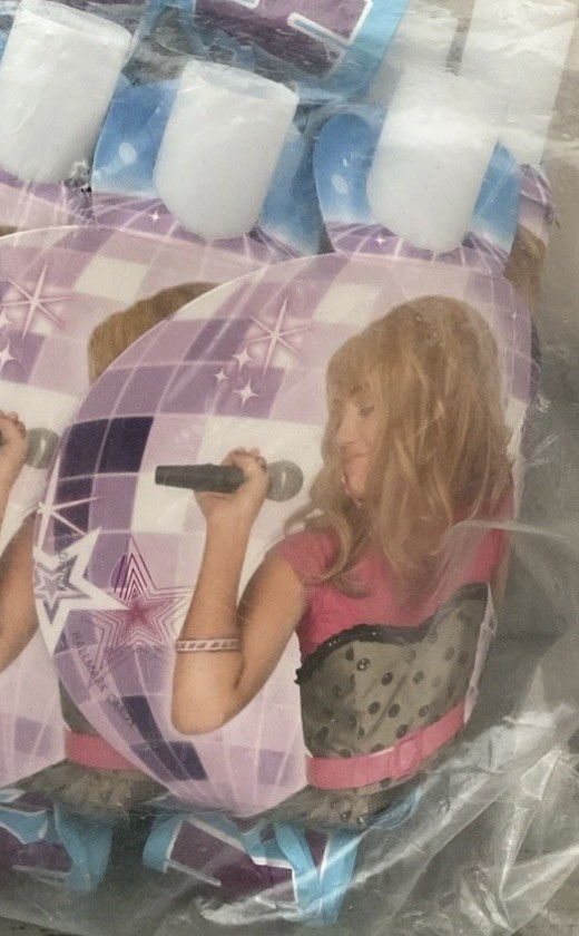 Hannah Montana Birthday Party Express Favor 8 Noise Makers Blowouts Hallmark NEW