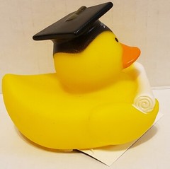 2022 Graduation Rubber Duck With Cap & Tassel Holding Diploma*Yellow*NWT