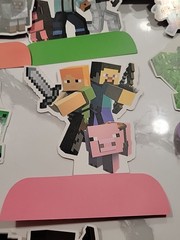 Roblox Birthday Table 9 Piece Centerpieces