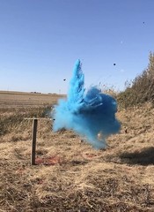 Gender Reveal Targets BlastCloud Colorful Explosion Set for Celebrations